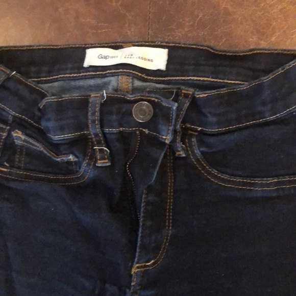 Gap size 26 regular dark jeans - Picture 2 of 2